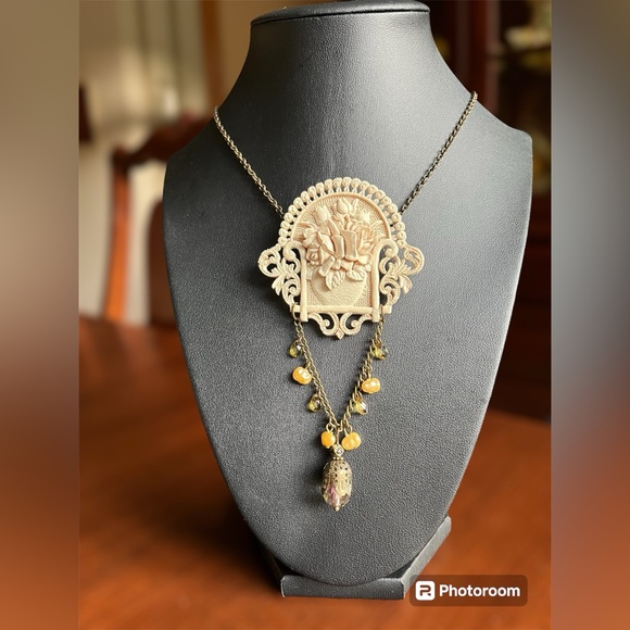 Repurposed Recycled Resin Statement Necklace - Picture 2 of 4